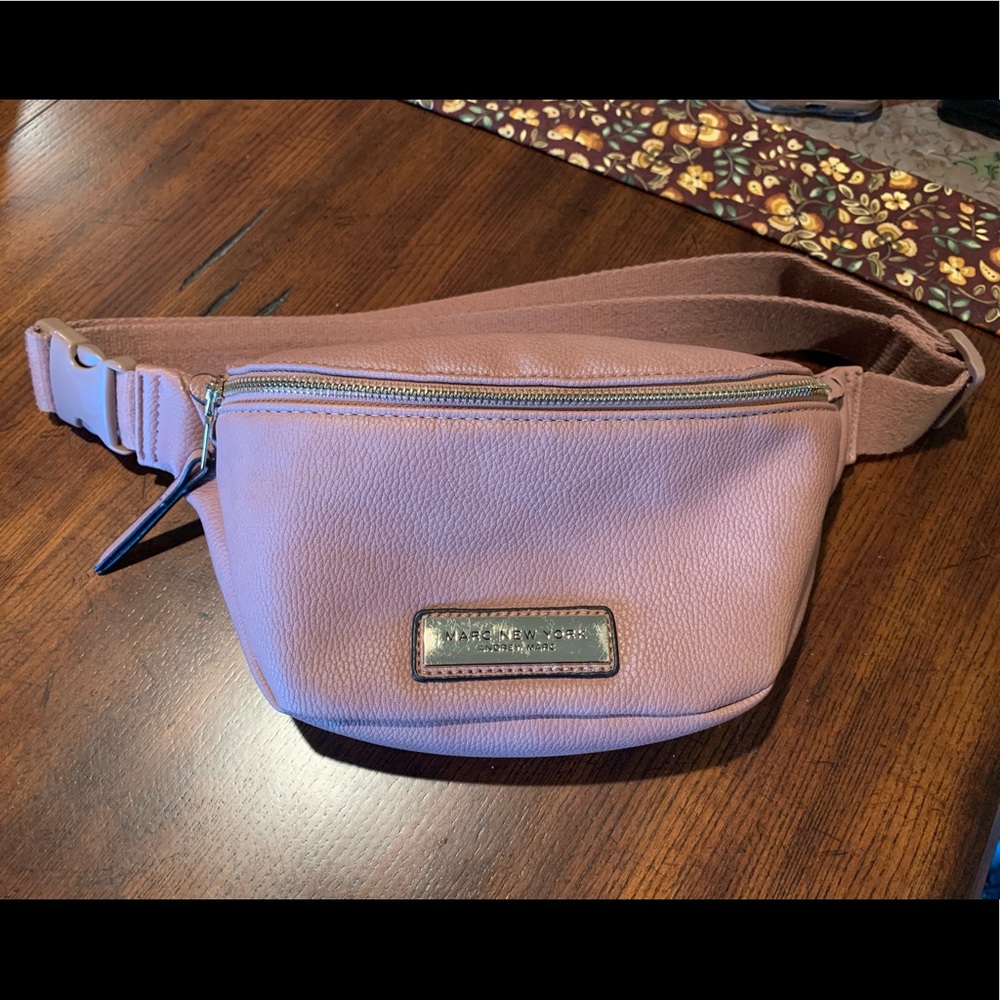 Marc New York Fanny pack